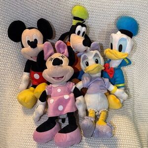 Disney Mickey and Friends Colorful Plush Collection